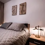 La Garcon Apartment