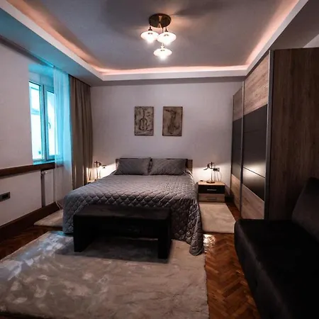 La Garcon * Braşov